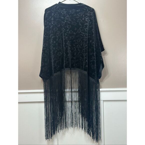 NWOT Roxy Black Wings of Raven Velvet Fringe Kimono Top Open Cardigan Women's XS - Picture 10 of 10